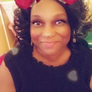 Meet your Posher, Ivory